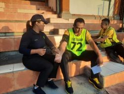 Si Dokkes Polres Tabanan Cek Kesehatan Personil di Hari Ketiga Kesamaptaan Jasmani