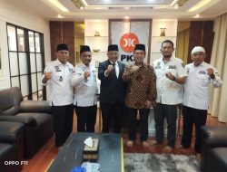 Silaturahmi DPC APDESI Pringsewu dengan Presiden PKS Bahas UU Desa dan Pilkada