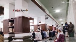 Umat Muslim di Surabaya Berharap Mendapatkan Keberkahan Lailatul Qodar