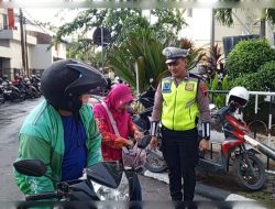 Polantas Polda Jateng Siaga di CFD Simpang Lima demi Kenyamanan dan Ketertiban Warga