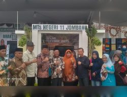 MTsN 11 Jombang Pukau Pengunjung Gelar Potensi Bareng 2025 Kombinasi Minuman Telang dan Eksotisme Batik Ecoprint ​